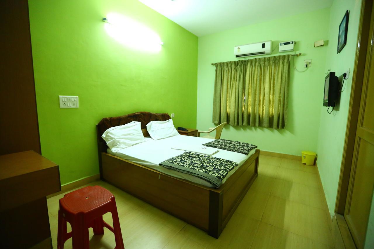 Abirami Residency Hotell Tirukkadaiyur Eksteriør bilde