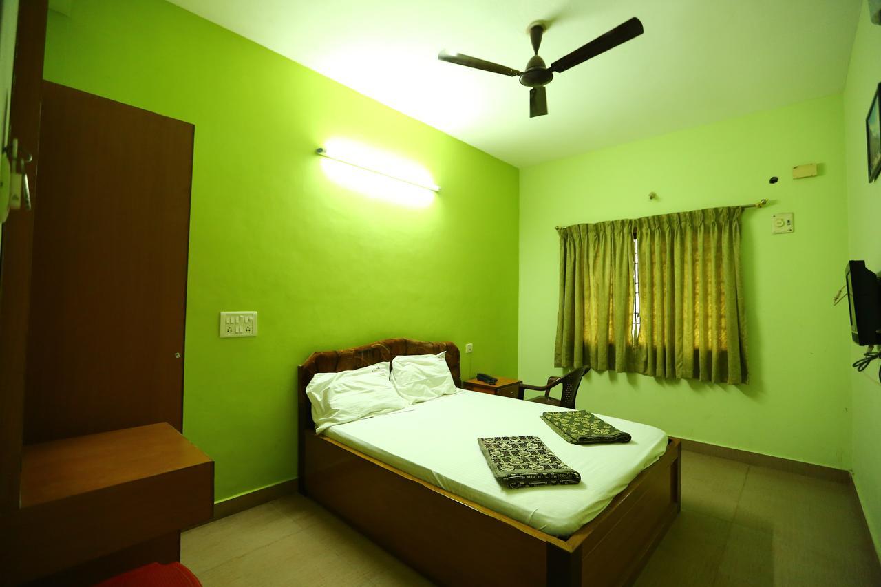 Abirami Residency Hotell Tirukkadaiyur Eksteriør bilde